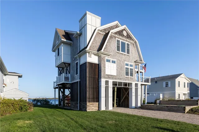 $2,950,000 | 11 Rabbit Run, Westerly, RI 02891
