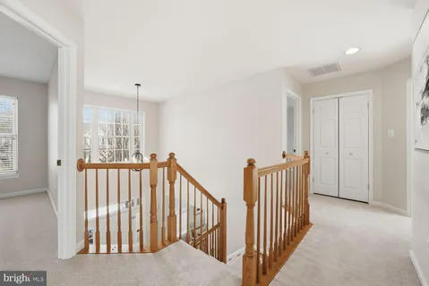 $935,000 | 105 Meadowbrook Court Southwest, Leesburg, VA 20175