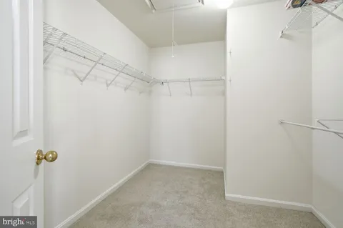 $935,000 | 105 Meadowbrook Court Southwest, Leesburg, VA 20175