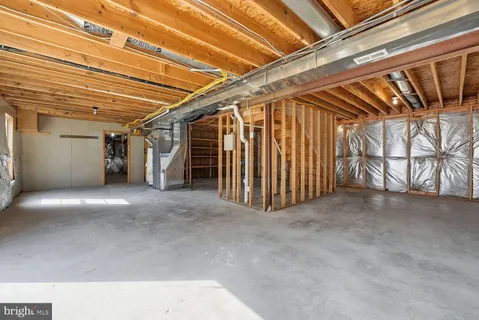 $935,000 | 105 Meadowbrook Court Southwest, Leesburg, VA 20175