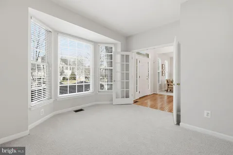 $935,000 | 105 Meadowbrook Court Southwest, Leesburg, VA 20175