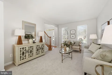 $935,000 | 105 Meadowbrook Court Southwest, Leesburg, VA 20175