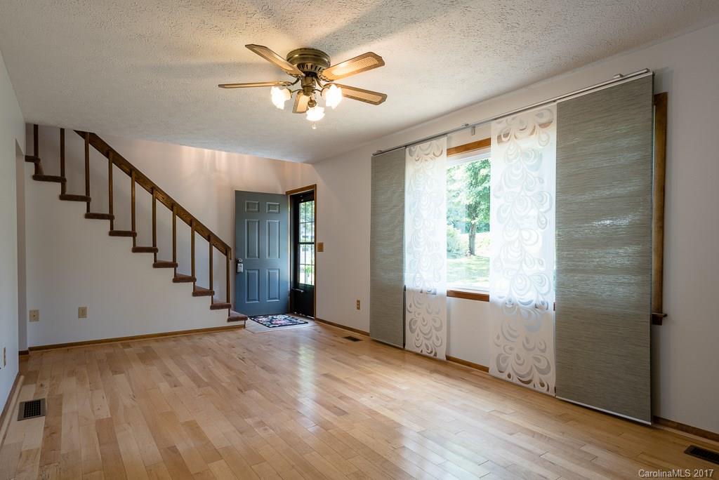 21 Warren Creek Road Candler, NC 28715 - Photo 8 of 24 Gallery Image 8