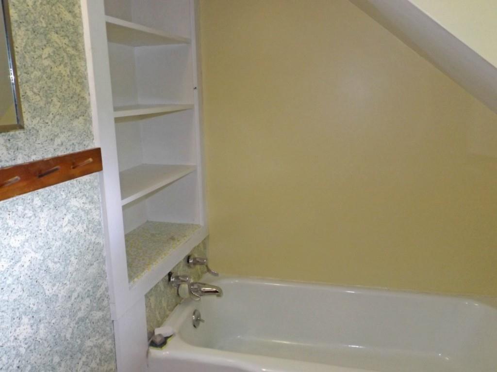 306 Bald Mountain Road Dedham, ME 04429 - Photo 15 of 26 Full bath
