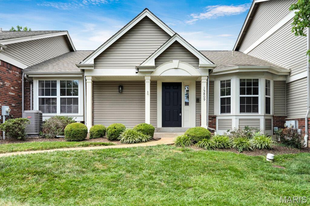 15809 Kersten Ridge Drive Chesterfield, MO 63017 - Photo 1 of 40