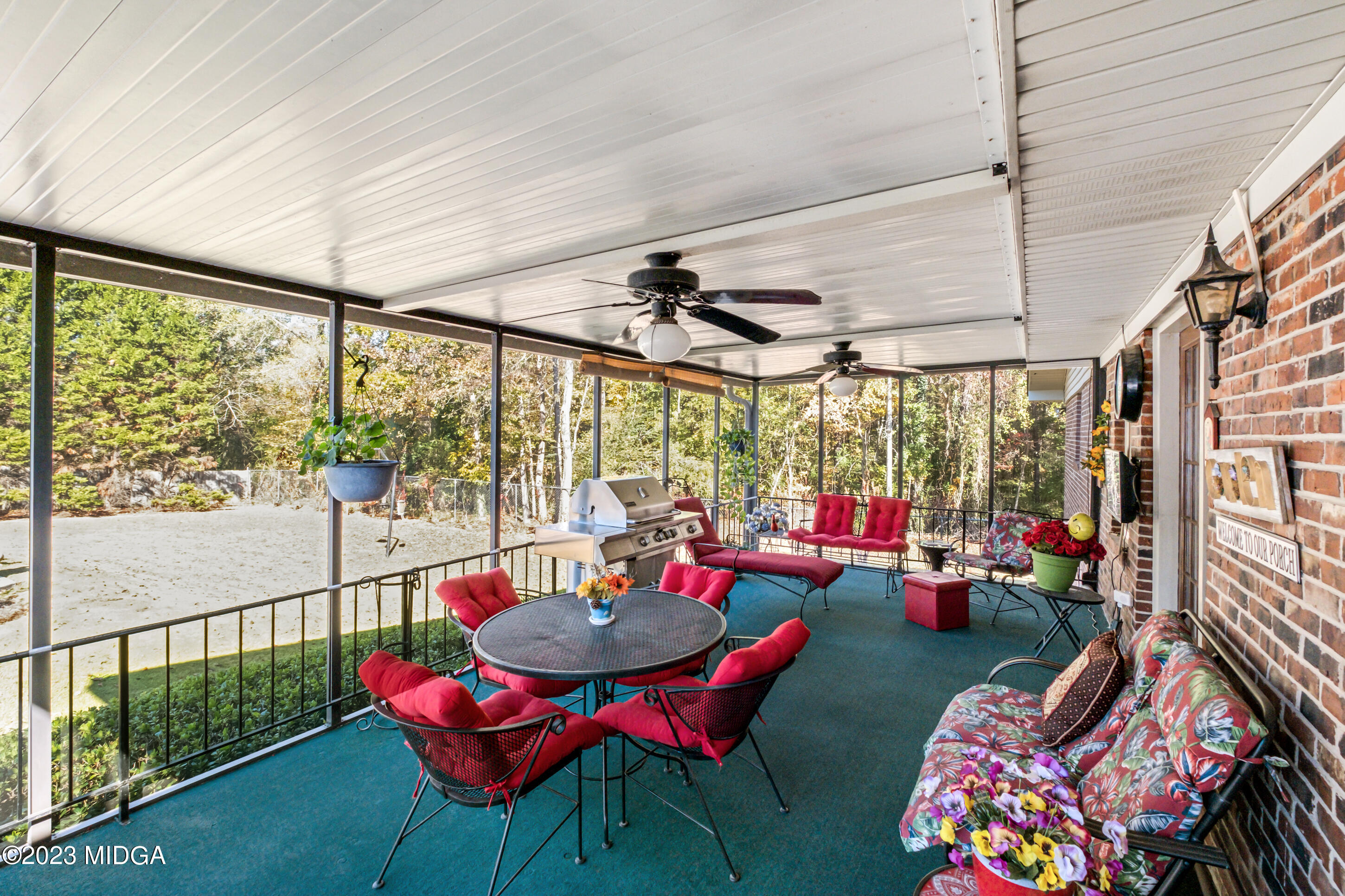 2087 Graham Road Macon, GA 31211 - Photo 29 of 41 Back Porch