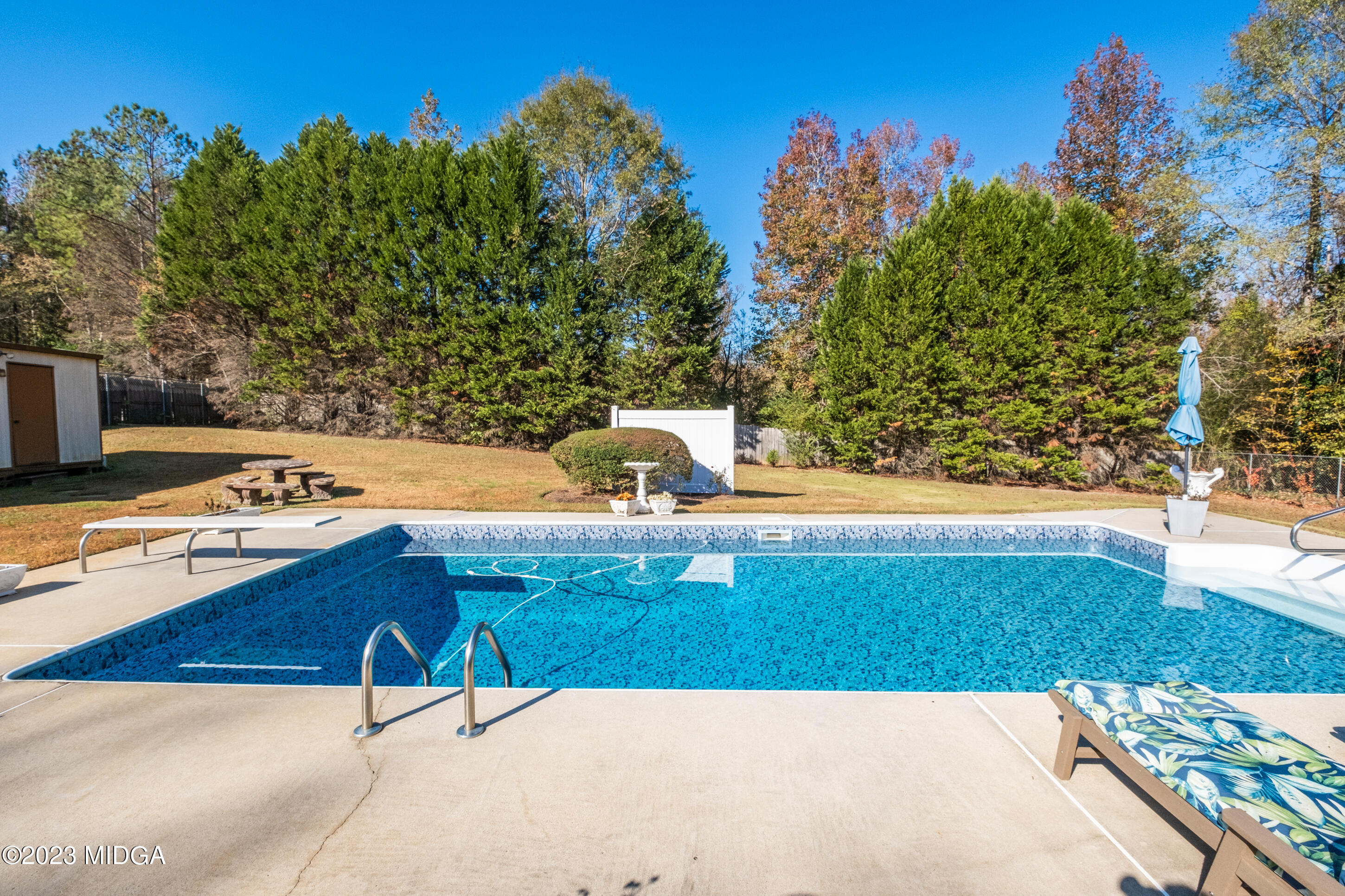2087 Graham Road Macon, GA 31211 - Photo 31 of 41 Pool