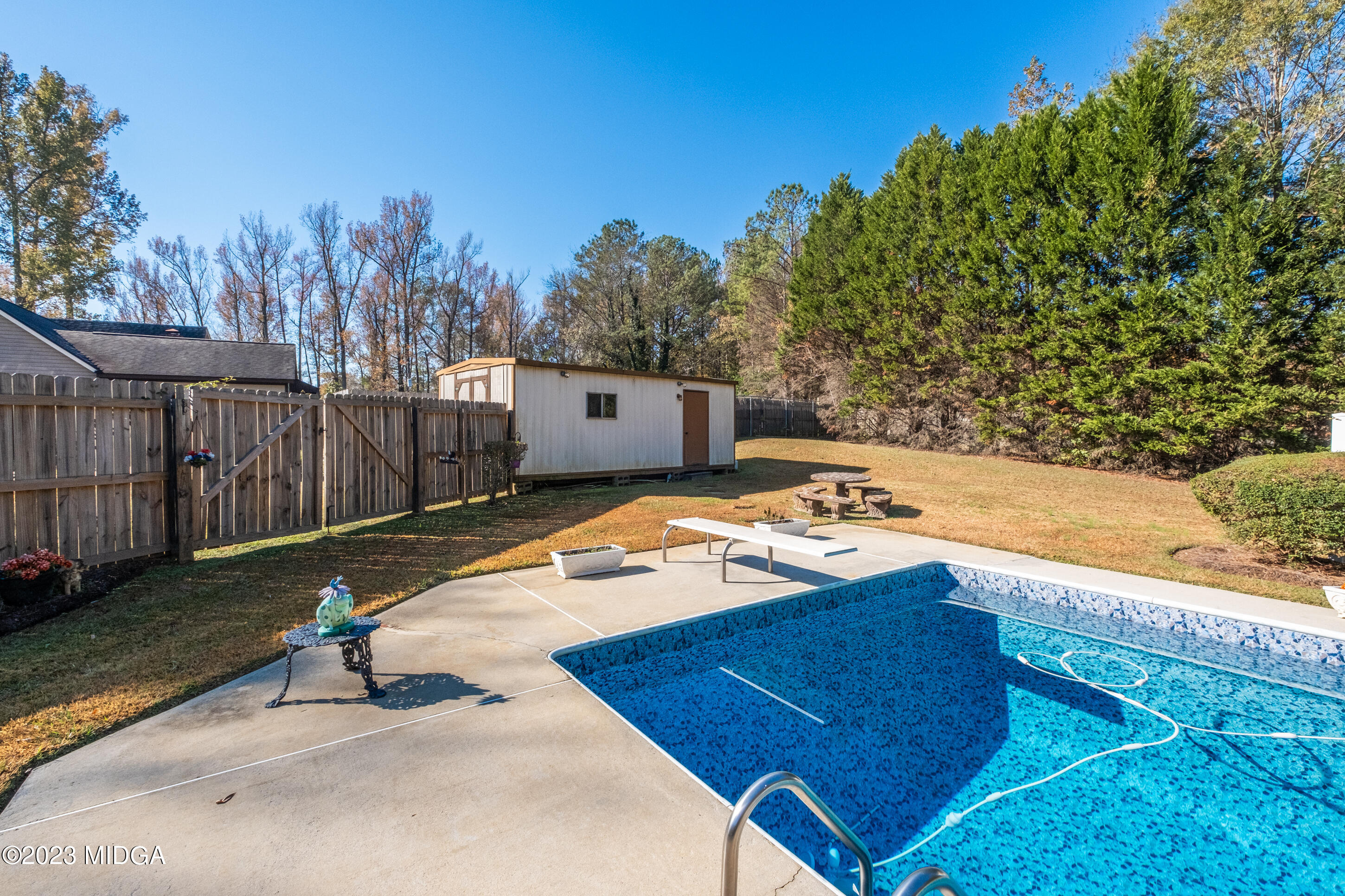 2087 Graham Road Macon, GA 31211 - Photo 32 of 41 Pool