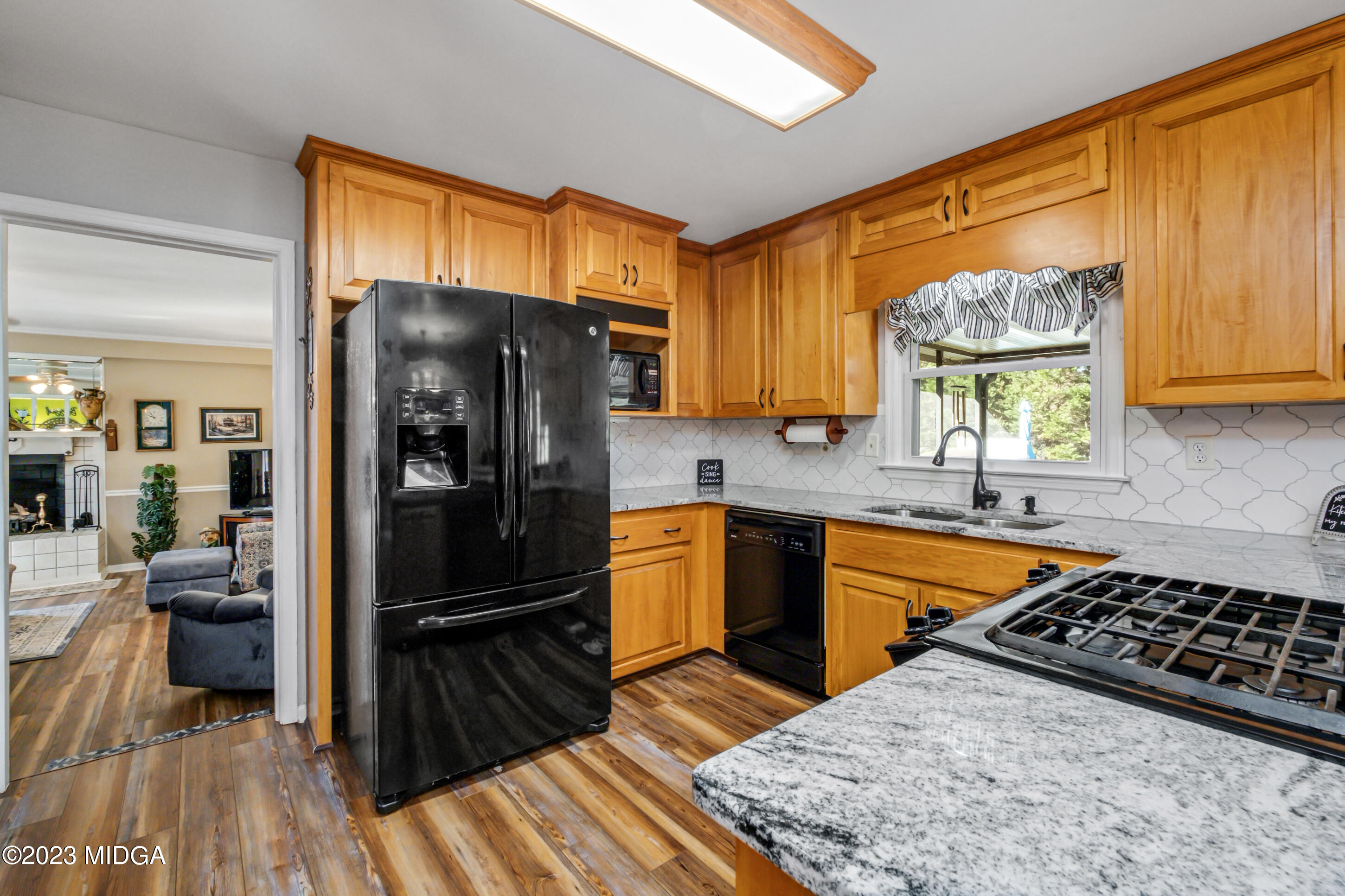 2087 Graham Road Macon, GA 31211 - Photo 10 of 41 Kitchen