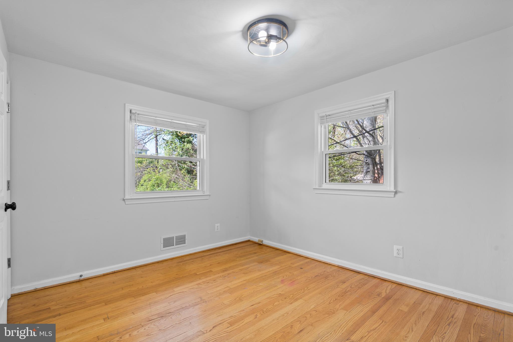 1603 Kirby Road McLean, VA 22101 - Photo 21 of 38 an empty room with a window