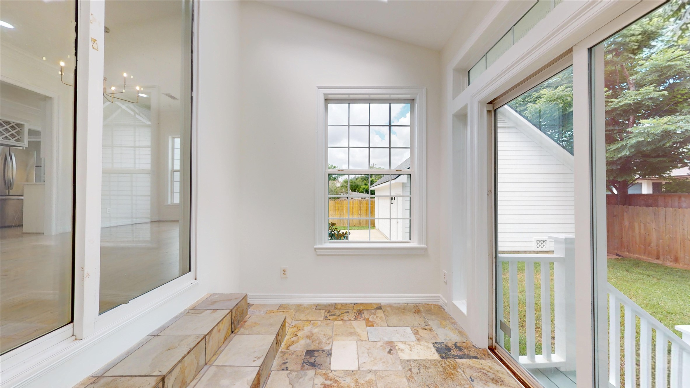 4050 Dumbarton Street Houston, TX 77025 - Photo 17 of 48 Enclosed Sun Room just off the Family Room.
