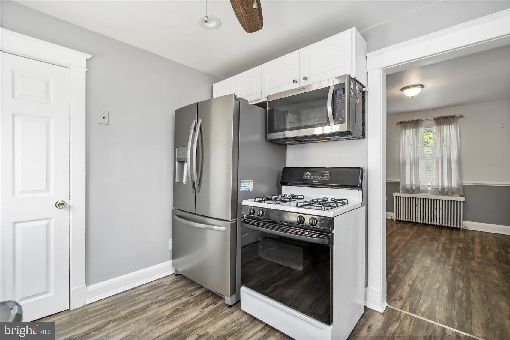 8318 Beryl Road Parkville, MD 21234 - Photo 12 of 36 Gallery Image 12