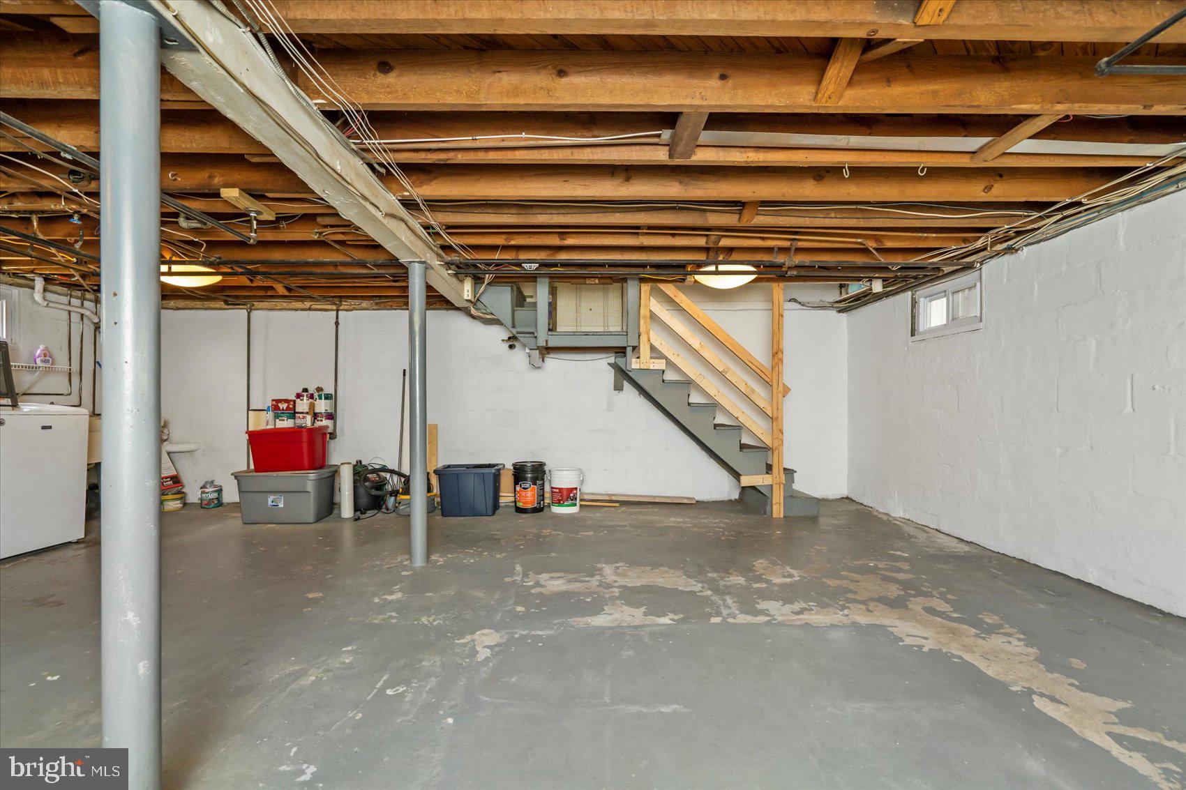 8318 Beryl Road Parkville, MD 21234 - Photo 27 of 36 Gallery Image 27