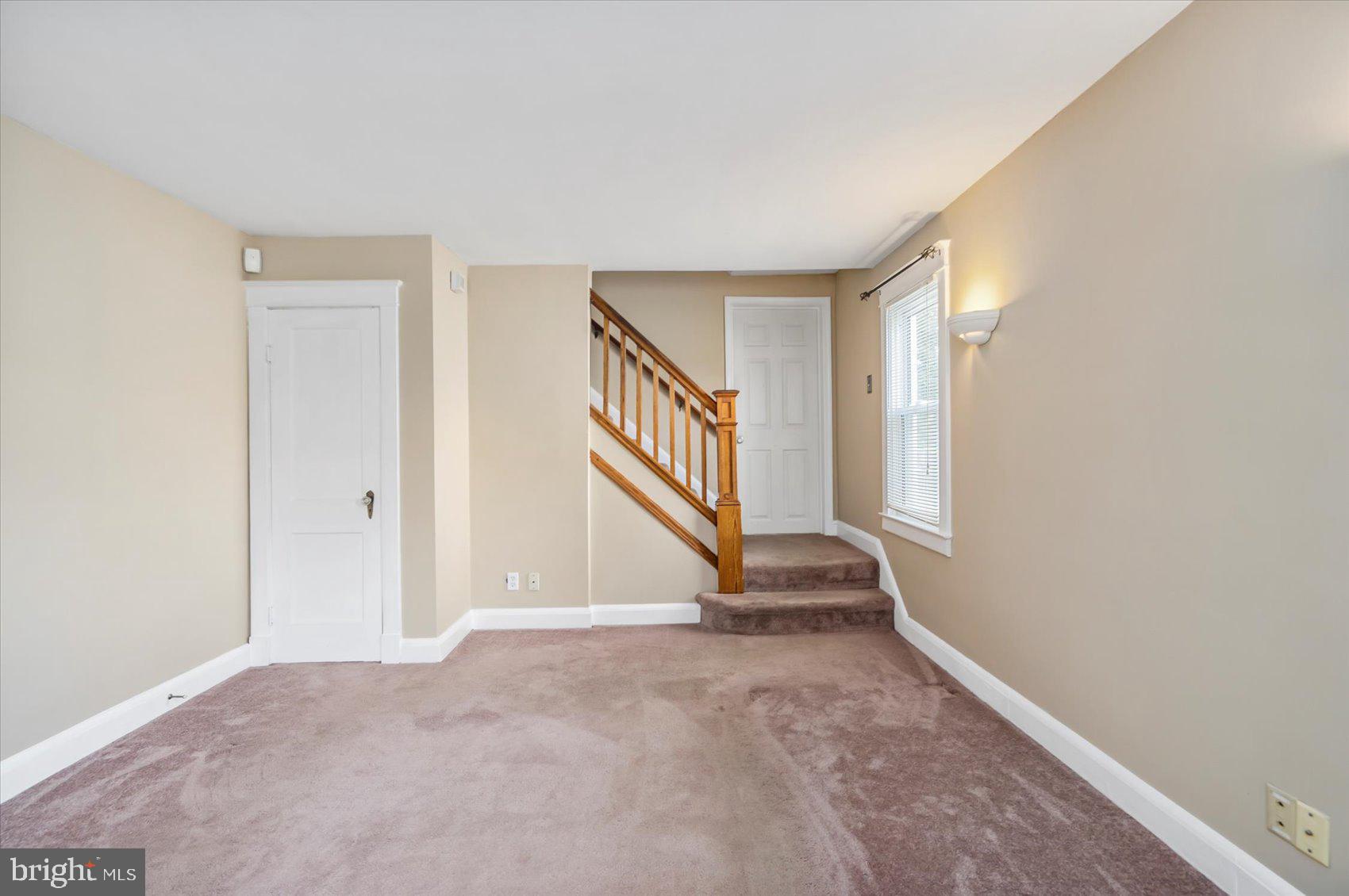 8318 Beryl Road Parkville, MD 21234 - Photo 6 of 36 Gallery Image 6