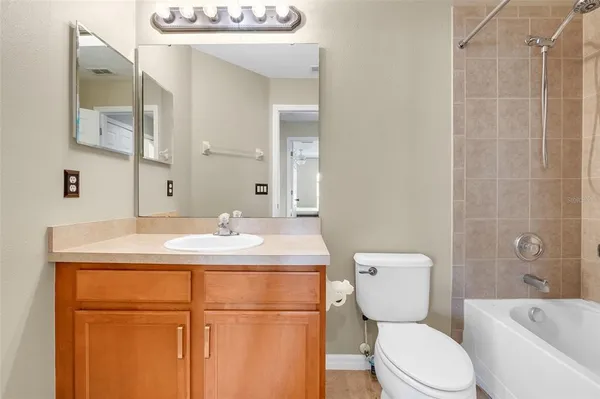 $2,450 | 5045 Cypress Branch Point, Oviedo, FL 32765