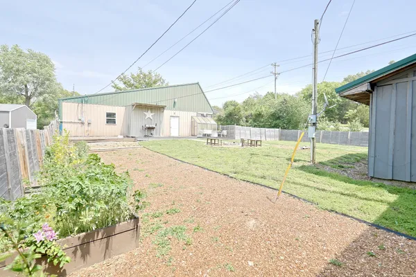 $225,000 | 582 Cerulean Road, Cadiz, KY 42211