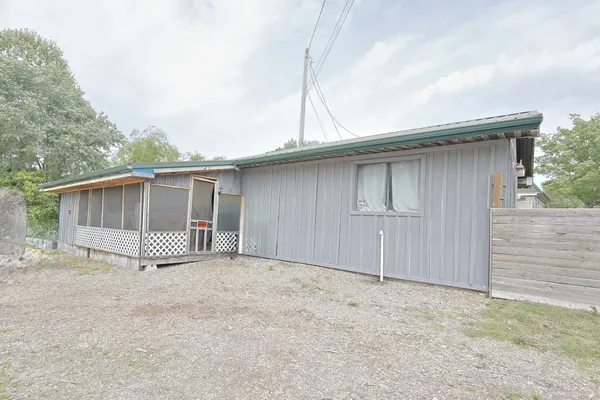 $225,000 | 582 Cerulean Road, Cadiz, KY 42211