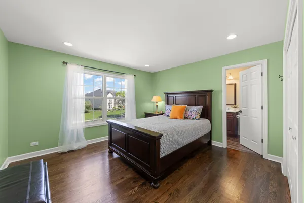 $1,189,000 | 318 Erie Circle, Bloomingdale, IL 60108