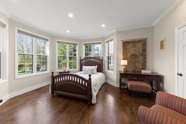 $1,189,000 | 318 Erie Circle, Bloomingdale, IL 60108