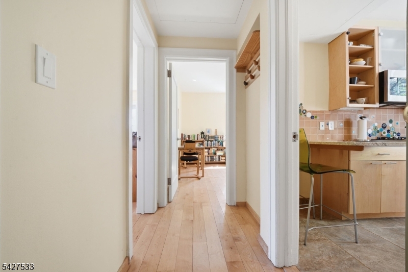 133 Summit Avenue, Unit 43 Summit, NJ 07901 - Photo 3 of 20