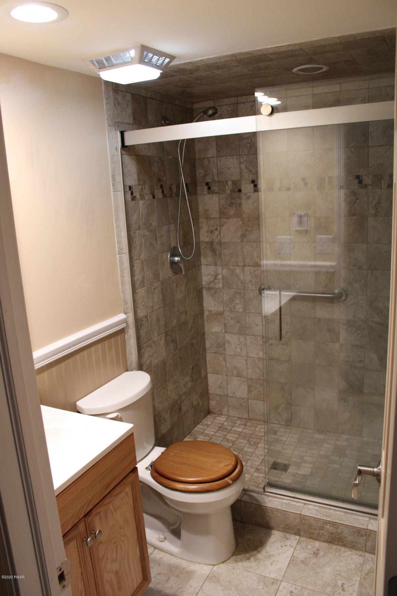 133 Hickory Road Dingmans Ferry, PA 18328 - Photo 17 of 23 17
