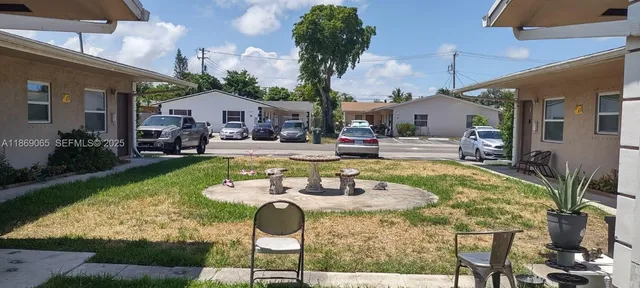 $1,700 | 230 Northeast 40th Street, Unit 1, Oakland Park, FL 33334