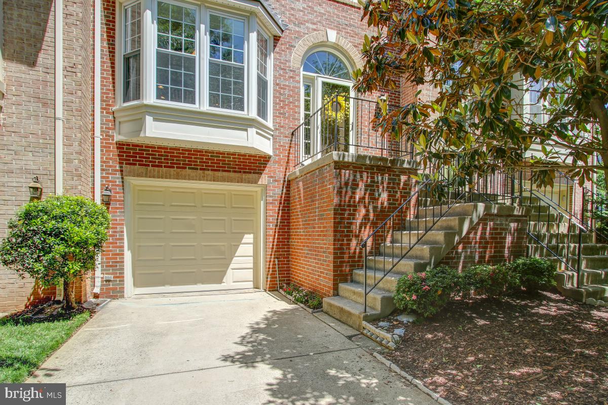 3856 Inverness Road Fairfax, VA 22033 - Photo 2 of 42 Attached Garage with Storage Room, Awesome Parking