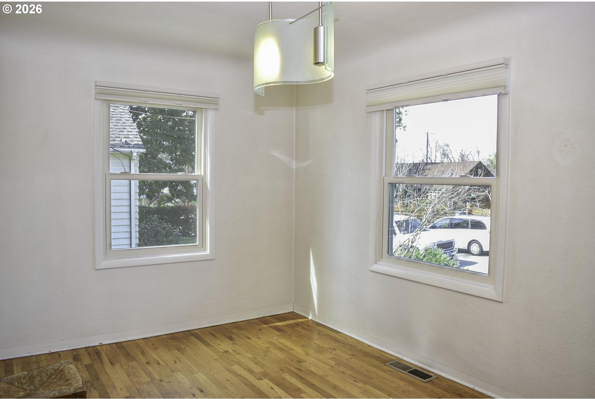 1114 Reddy Avenue Medford, OR 97504 - Photo 23 of 44 Gallery Image 23