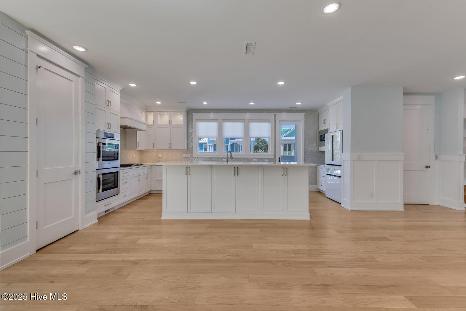 129 Seawatch Way Kure Beach, NC 28449 - Photo 12 of 56 photo_86923768-1500x1000