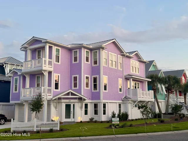 $2,300,000 | 129 Seawatch Way, Kure Beach, NC 28449