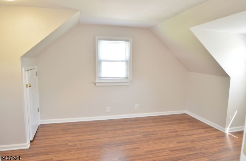 35 Troy Road East Hanover, NJ 07936 - Photo 14 of 20
