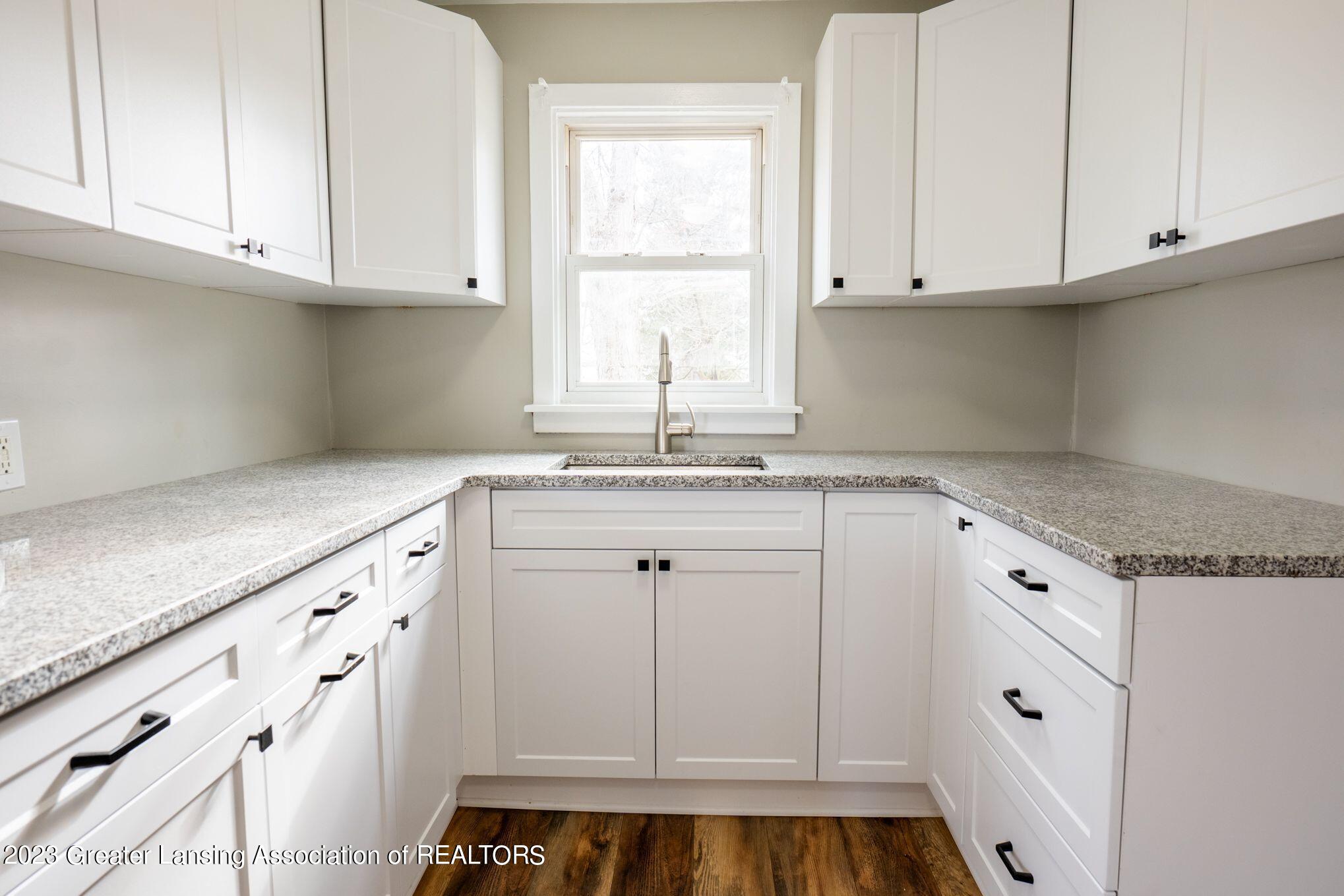 6634 Maple Lane Road Rives Junction, MI 49277 - Photo 7 of 33 Kitchen
