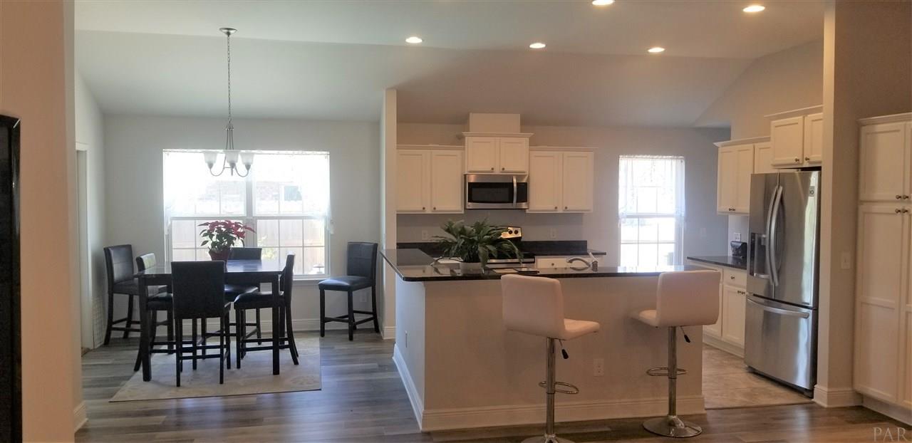7359 Farmers Road Pensacola, FL 32526 - Photo 4 of 21 Gallery Image 4