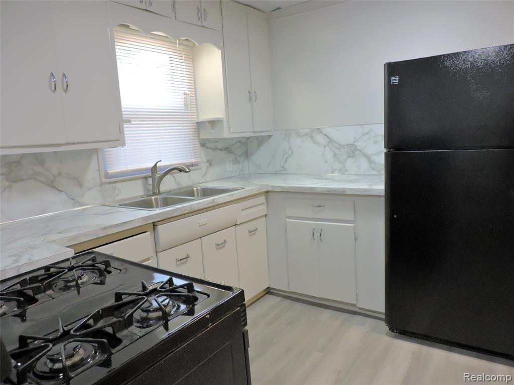 4014 Jacque Street Flint, MI 48532 - Photo 7 of 23