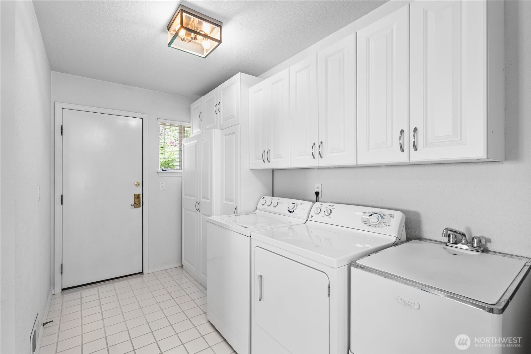 8937 Autumn Line Loop Southeast Olympia, WA 98513 - Photo 15 of 39 Gallery Image 15
