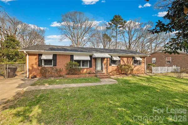 $1,500 | 1037 Stoneybrook Lane, Rock Hill, SC 29730