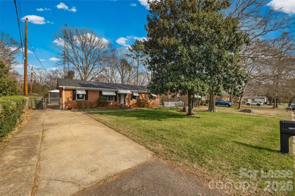 $1,500 | 1037 Stoneybrook Lane, Rock Hill, SC 29730