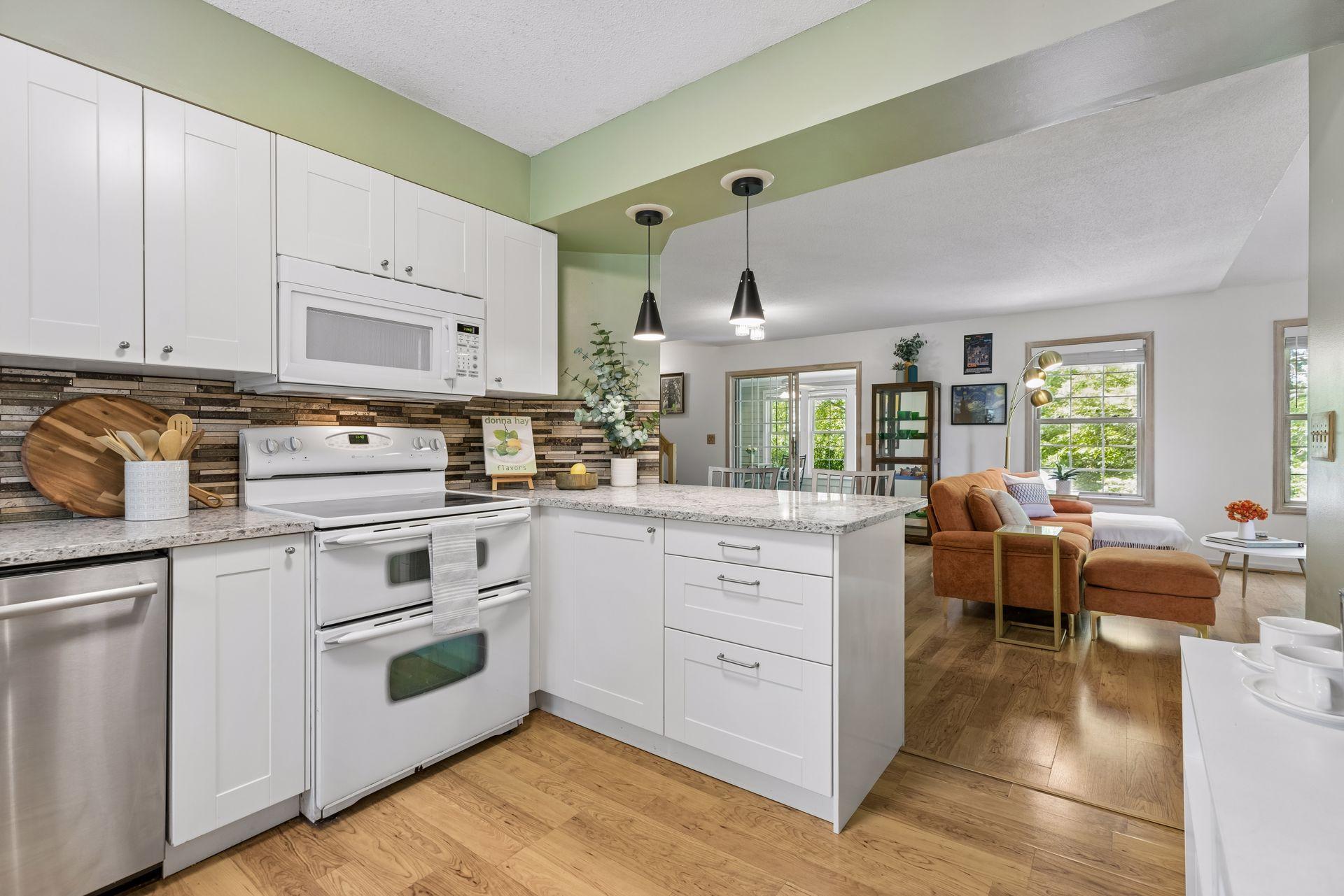4902 Bayswater Road Minnetonka, MN 55345 - Photo 20 of 45