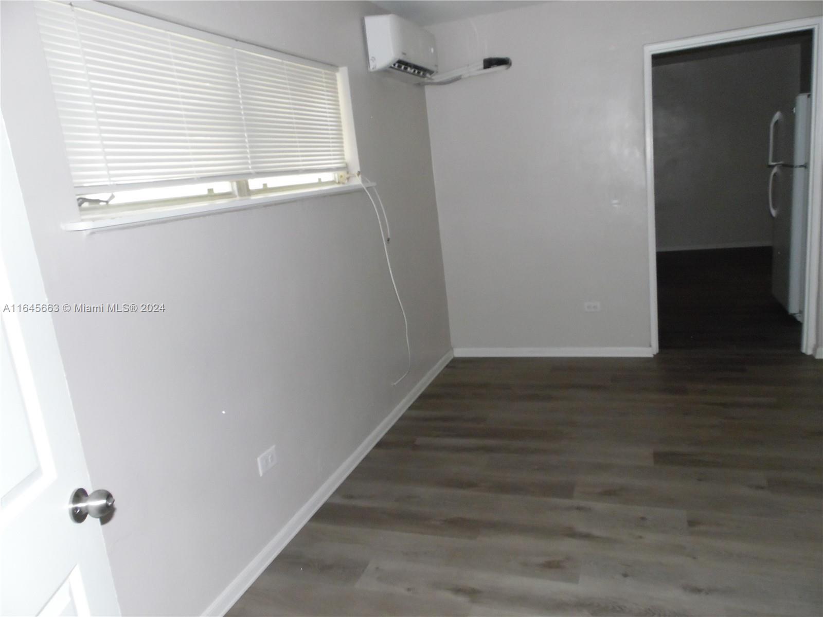 15498 Harding Lane Homestead, FL 33033 - Photo 14 of 24 Gallery Image 14