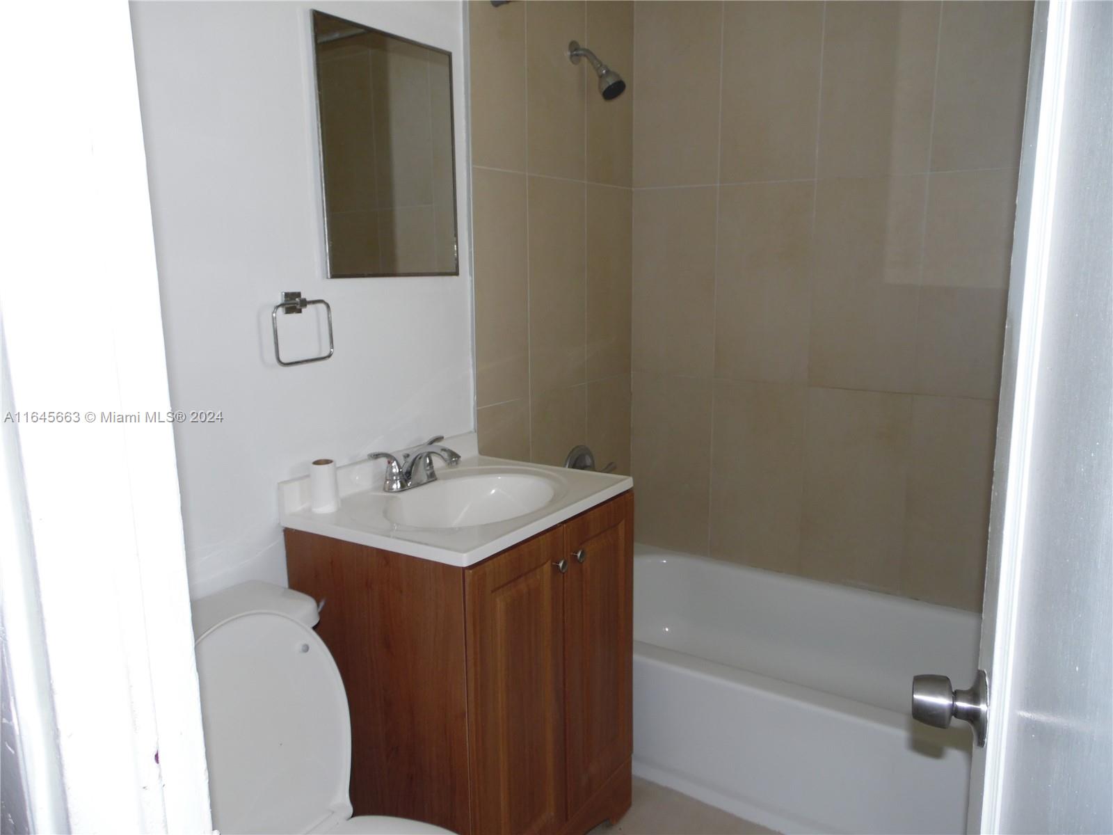 15498 Harding Lane Homestead, FL 33033 - Photo 10 of 24 Gallery Image 10