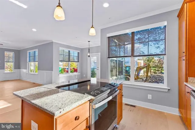 $945,000 | 890 Alameda Drive, Huntingtown, MD 20639