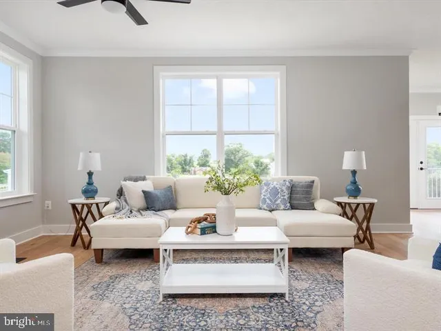 $945,000 | 890 Alameda Drive, Huntingtown, MD 20639