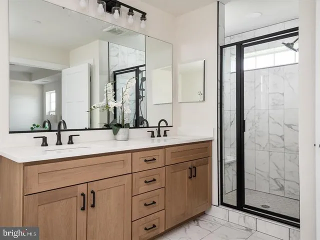 $945,000 | 890 Alameda Drive, Huntingtown, MD 20639