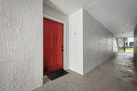 $235,000 | 3591 Kernan Boulevard South, Unit 301, Jacksonville, FL 32224