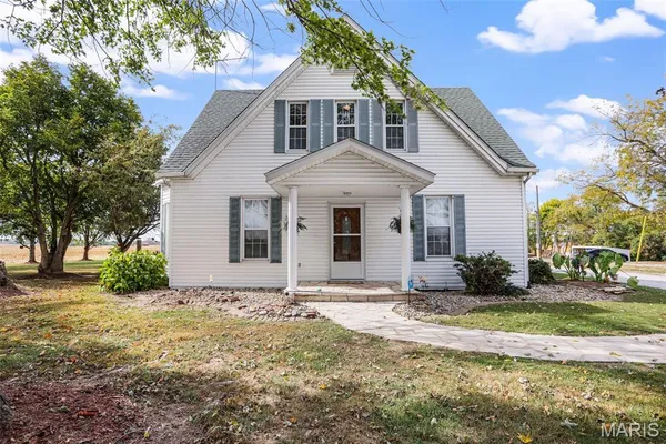 $530,000 | 7733 Highway 159, Moro, IL 62067