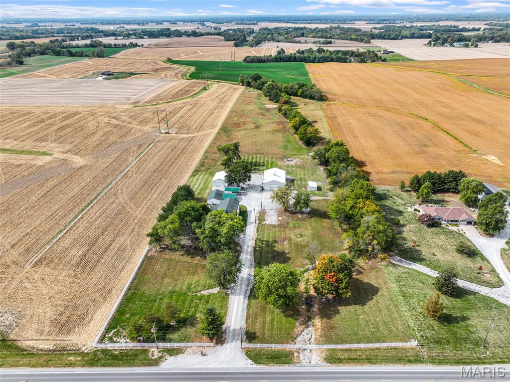 7733 Highway 159 Moro, IL 62067 - Photo 5 of 50