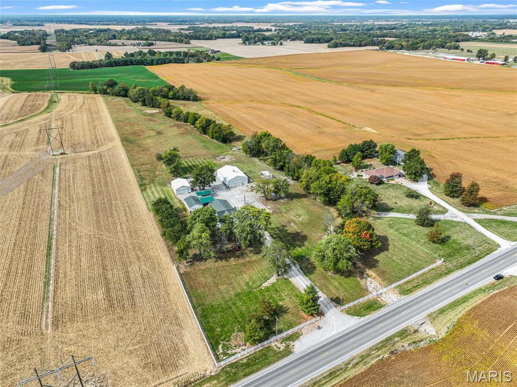 7733 Highway 159 Moro, IL 62067 - Photo 6 of 50