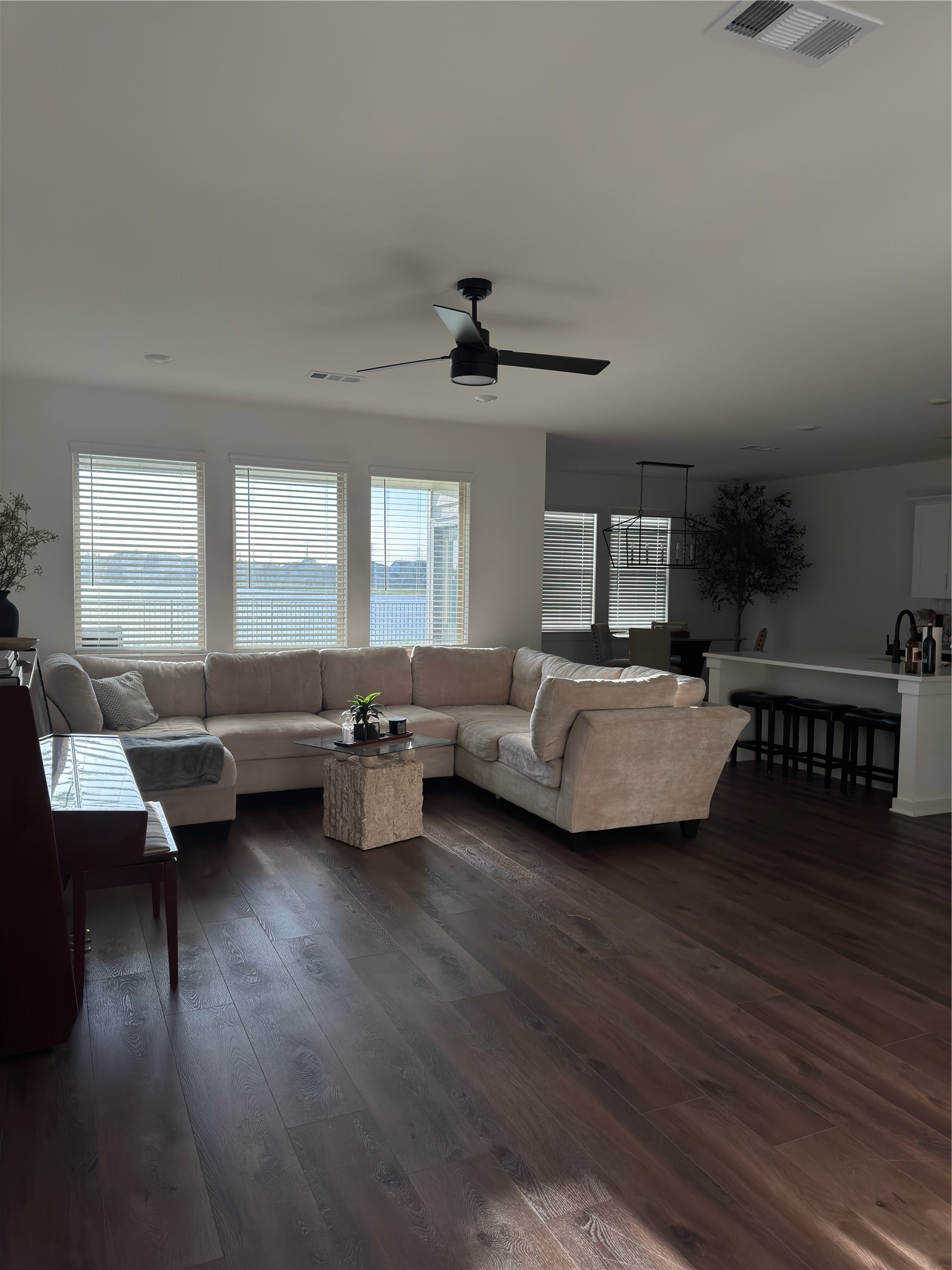 6630 Escondido Drive Rosharon, TX 77583 - Photo 14 of 49 Gallery Image 14