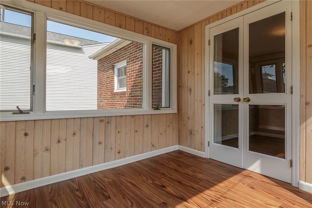 28408 Forest Road Willowick, OH 44095 - Photo 13 of 32