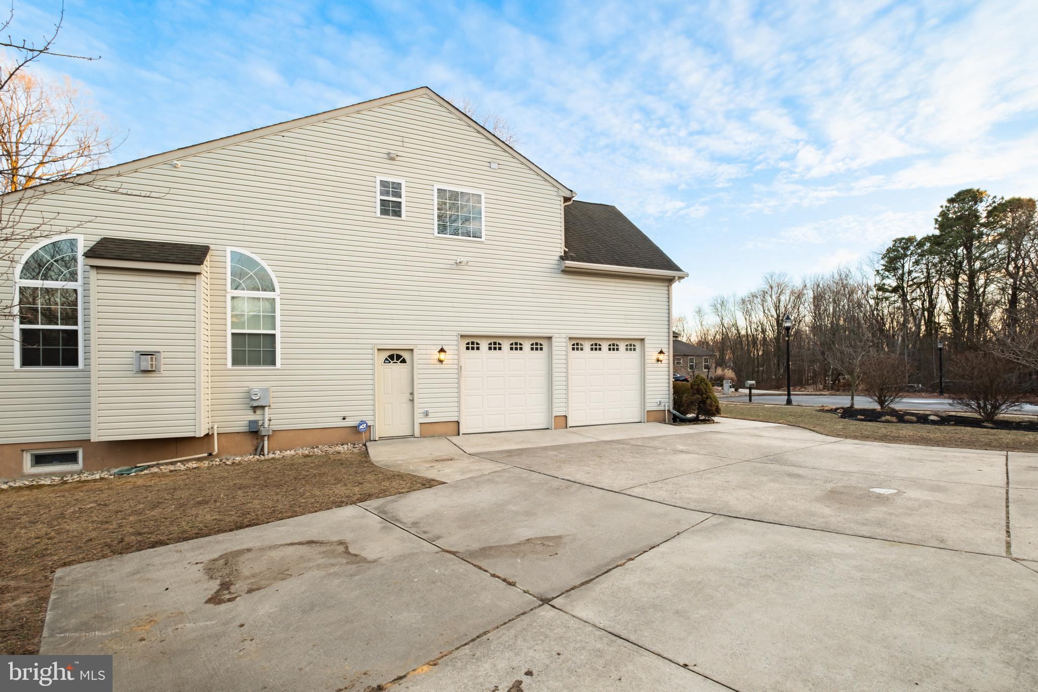 4 Edwards Court Lawnside, NJ 08045 - Photo 6 of 64 Gallery Image 6